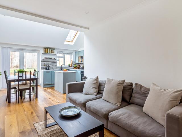 house to rent in Erconwald Street, East Acton, London, W12