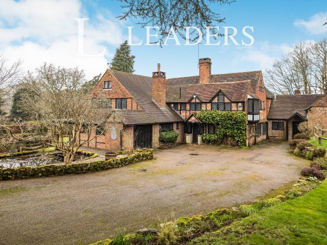 House to rent in Furnace Farm Road, Furnace Wood, East Grinstead, RH19 | Leaders
