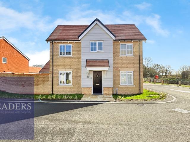 House to rent in Fairman Way, Halstead, Essex, CO9 | Leaders