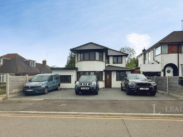 House to rent in Felstead Way, Luton, LU2 | Leaders