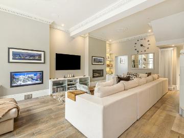 Southfields, SW18, Battersea Reach, London, Greater London