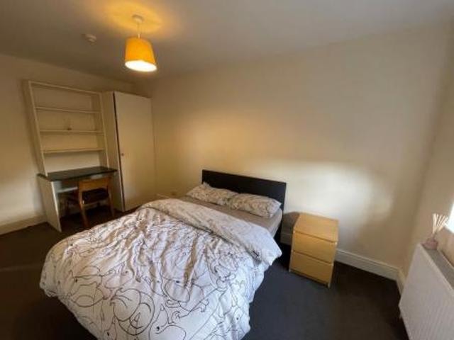 House to rent in Greetwell Road, Lincoln, Lincolnshire, LN2 | Leaders