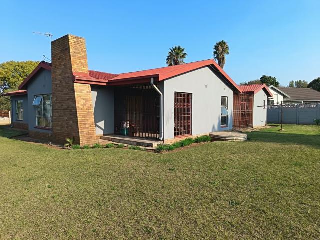 House To Rent in Huttenheights Newcastle KwaZulu Natal
