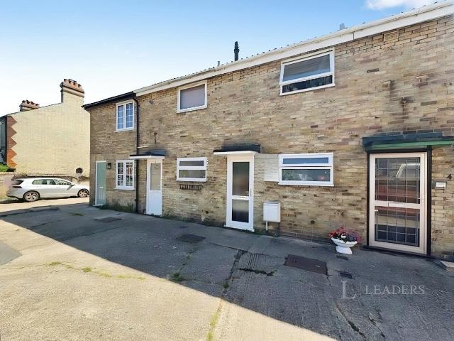 House to rent in Harshel Court, Hartington Grove, Cambridge, CB1 | Leaders