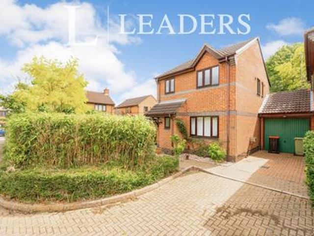 House to rent in Hindemith Gardens, Old Farm Park, Milton Keynes, MK7 | Leaders