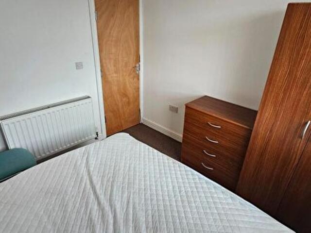House To Rent In King Street, Pontypridd, CF37