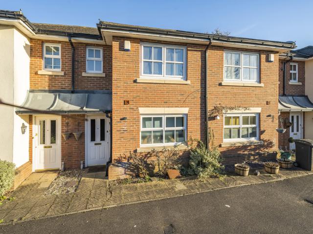 House to rent in Kings Gate, Addlestone, KT15 | Leaders