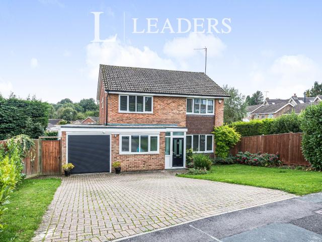 House to rent in Lancaster Drive, East Grinstead, RH19 | Leaders