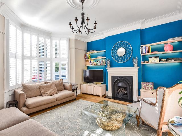 house to rent in Lenham Road, London, SE12