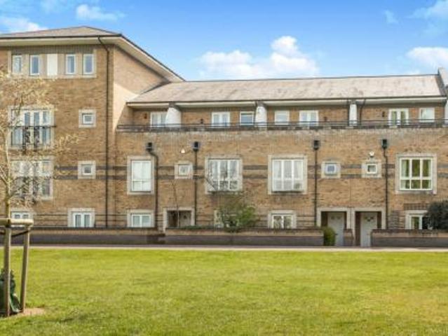 House to rent in Longworth Avenue, Chesterton, Cambridge, CB4 | Leaders