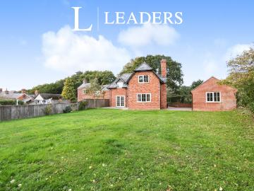 House to rent in Lower Ashley Road, New Milton, BH25 | Leaders