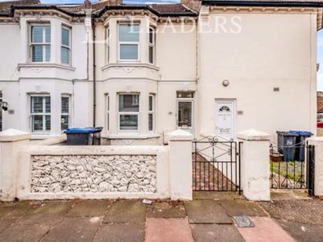 House to rent in Queen Street, Worthing, BN14 | Leaders