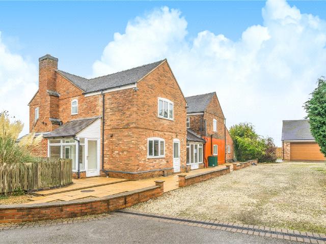 House to rent in Rugeley, Tuppenhurst Lane, WS15: Birmingham: OXL250034