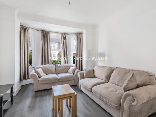 house to rent in Russell Avenue, London, N22