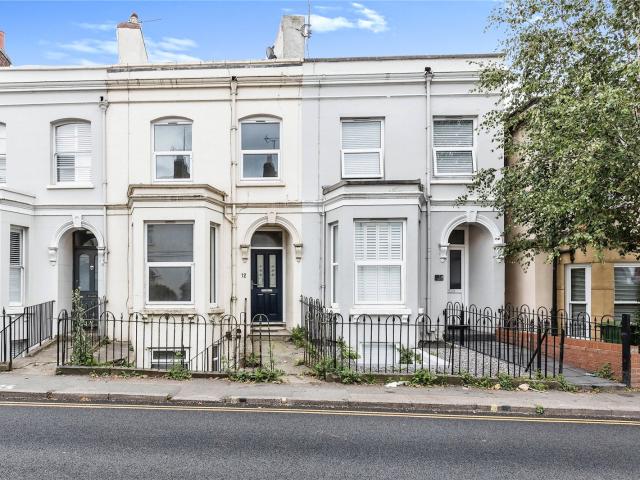 House to rent in St. Pauls Road, Cheltenham, GL50 | Leaders