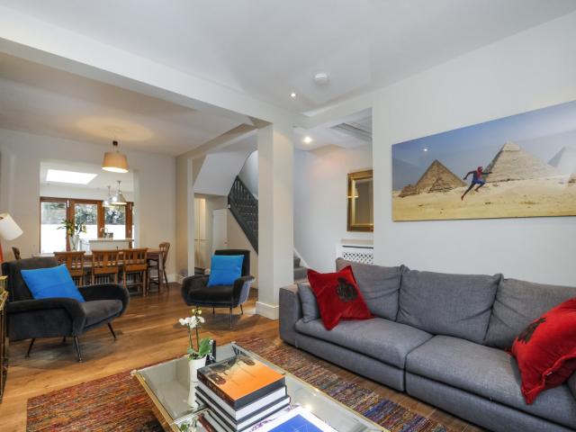 house to rent in St. Philip Street, London, SW8