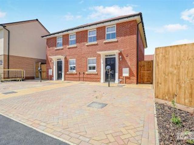 House to rent in Stedman Avenue, Thurston, Bury St. Edmunds, Suffolk, IP31 | Leaders