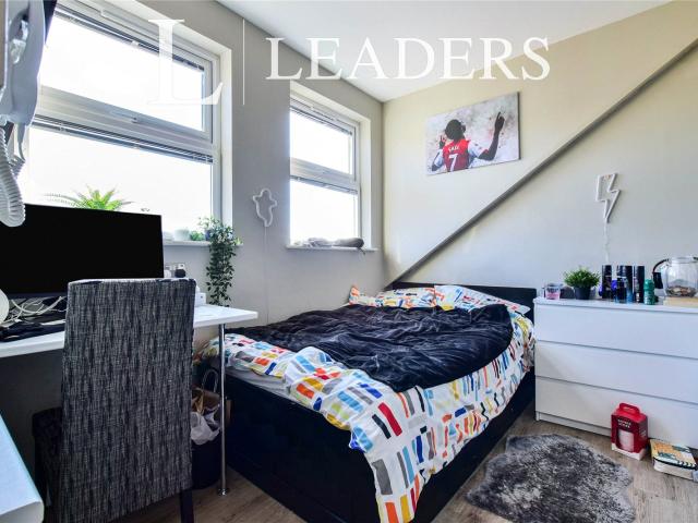 House to rent in Seedley Park Road, Salford, M6 | Leaders