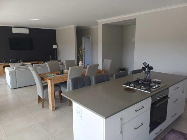 House to rent in Sheffield Beach