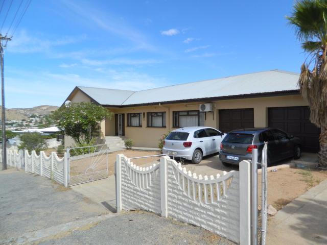House to rent in Springbok
