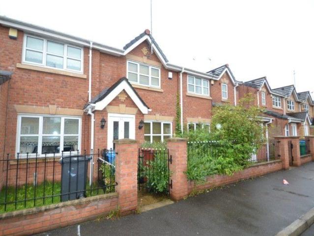 house to rent in Tomlinson St, Hulme, Manchester. M15 5FW
