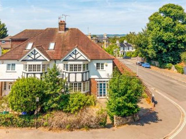 House to rent in Vine Court Road, Sevenoaks, TN13 | Leaders