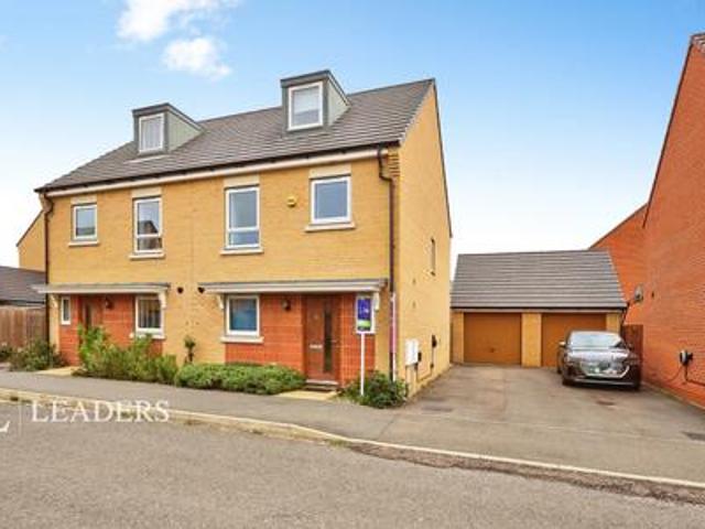 House to rent in Warren Way, Northstowe, Cambridge, Cambridgeshire, CB24 | Leaders