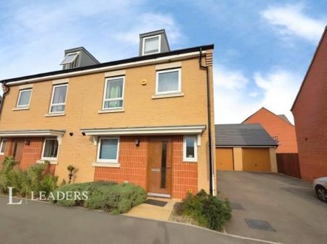House to rent in Warren Way, Northstowe, Cambridge, Cambridgeshire, CB24 | Leaders