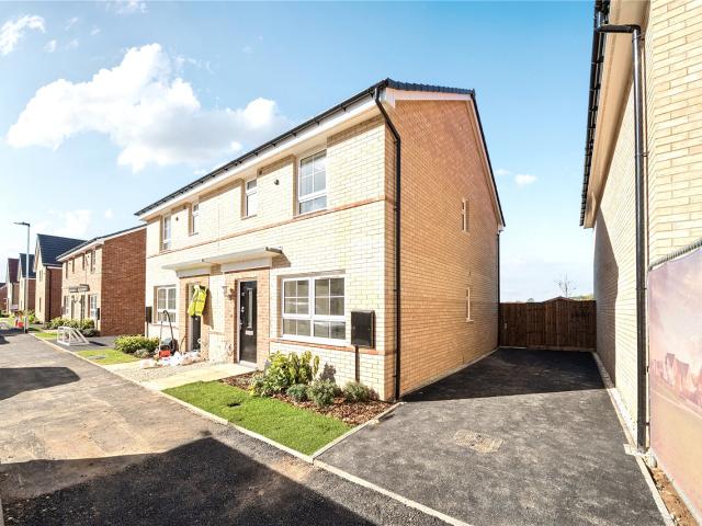 House to rent in Wembury Lane, Hampton Beach, Peterborough, Cambridge, PE7 | Leaders