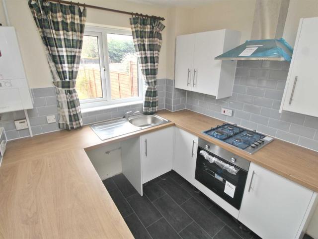 House to rent in Whitsun Pasture, Willen Park, Milton Keynes, Buckinghamshire, MK15 | Leaders