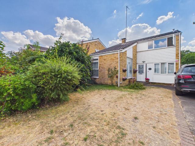 House to Rent in Wokingham Delane Drive WOL140284