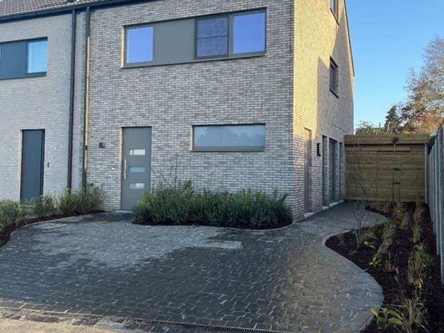 House to rent: Kerkwegel 11 A, 9820 Melsen, Merelbeke Melle on Realo