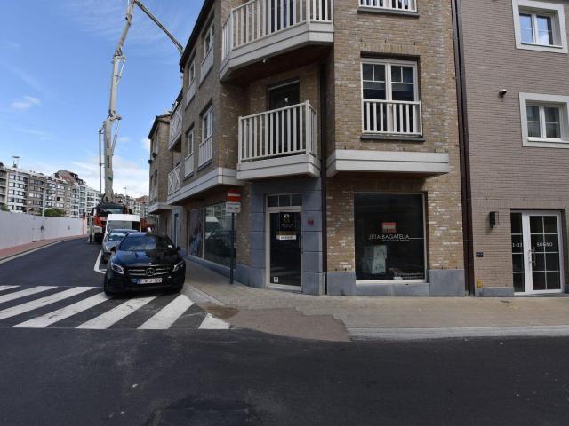 House to rent: Knokkestraat 2, 8301 Heist, Knokke Heist on Realo