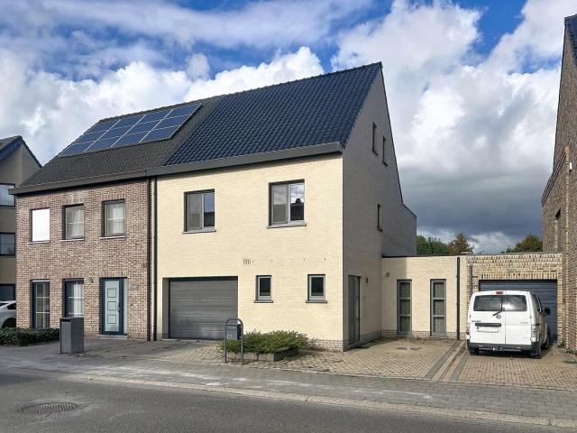 House to rent: Pannenhuisstraat 177, 2500 Lier on Realo