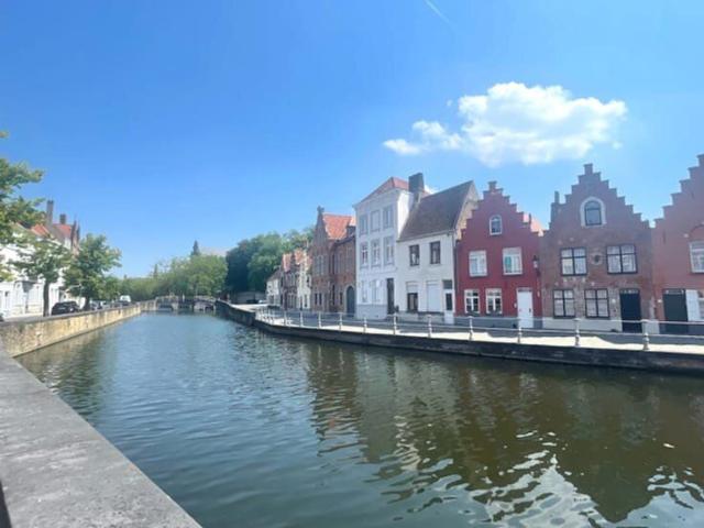 House to rent: Potterierei 56, 8000 Brugge on Realo