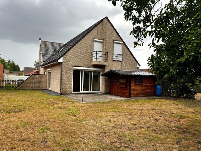 House to rent: Sint Renildestraat 1, 9220 Hamme on Realo