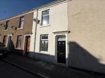 2 bedroom house to rent