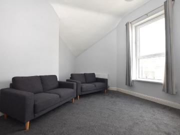 House for rent in Moses Gate - Equipped kitchen