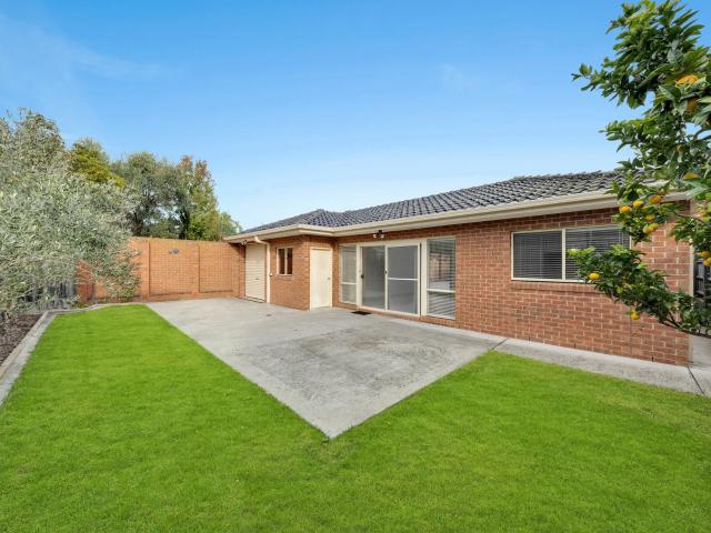 house Unit 2/46 Macgregor Street, Malvern East