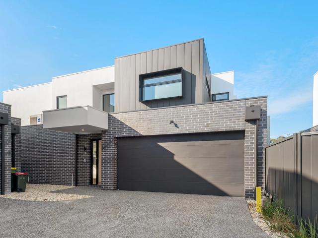 house Unit 4/21 Elwers Road, Rosebud