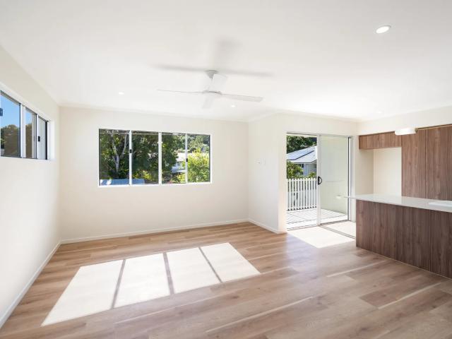 house Unit 9/20 22 Old Smithfield Road, Freshwater