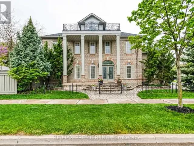 House Vaughan ON 105654270