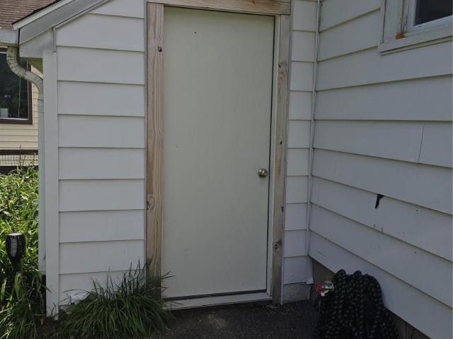 house Vestal NY ES103338398