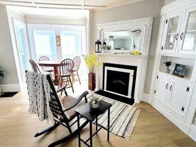 house Waterville ME ES105797661