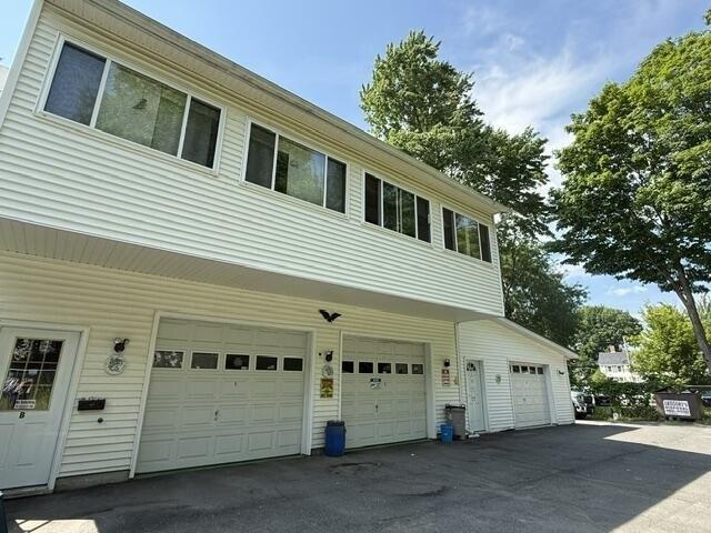 house Waterville ME ES105814179