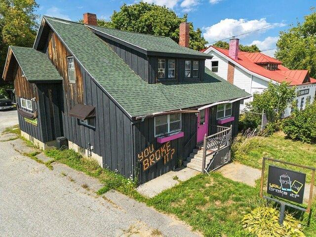 house Waterville ME ES105831356