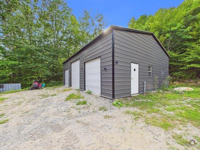 house Wayne ME ES105753476