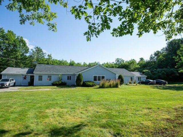house West Gardiner ME ES105799142