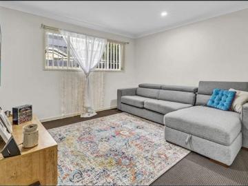 House with a walking distance to schools