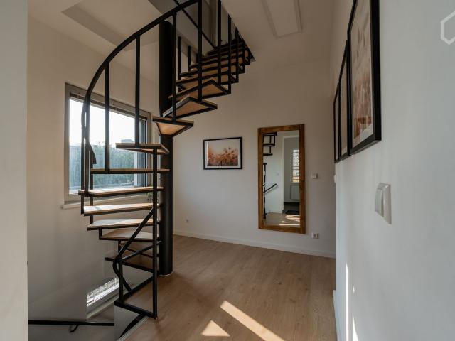 House with backyard and terrace in Reinickendorf/ Kurt Schumacher Platz, Berlin Amsterdam Apartments for Rent